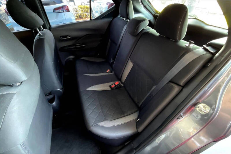 2020 Nissan Kicks SV