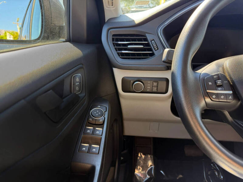 2025 Ford Escape Active