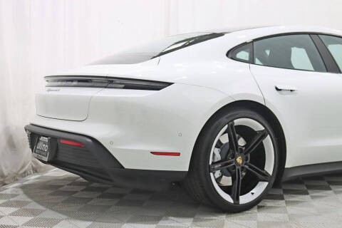 2024 Porsche Taycan 4S