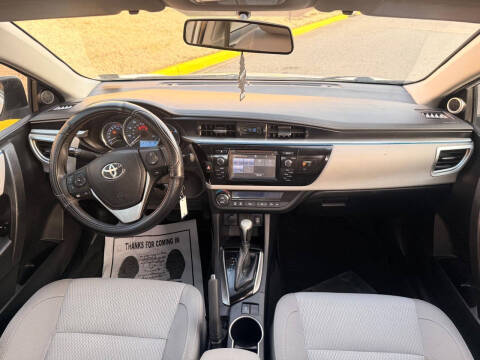 2016 Toyota Corolla LE