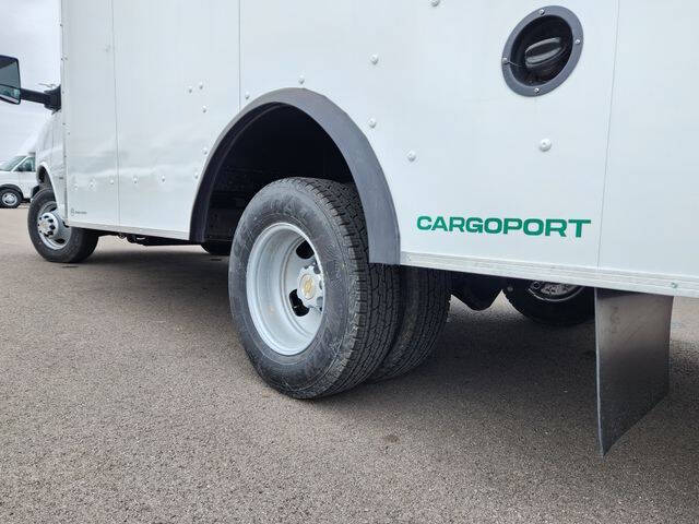 2026 Chevrolet Express 3500