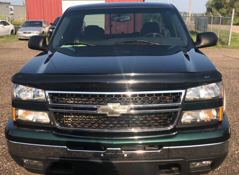 2006 Chevrolet Silverado 1500 for sale at DEPENDABLE AUTO SPORTS LLC in Madison WI