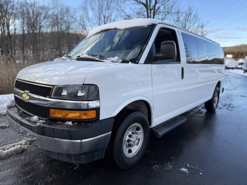 2023 Chevrolet Express LT 3500