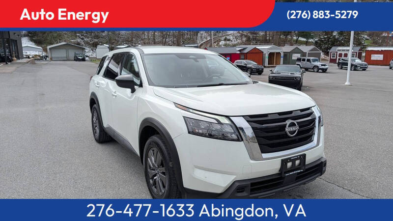 2023 Nissan Pathfinder S