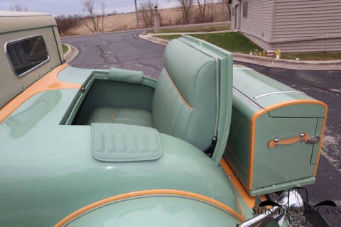 1933 Auburn 1250 Salon Cabriolet