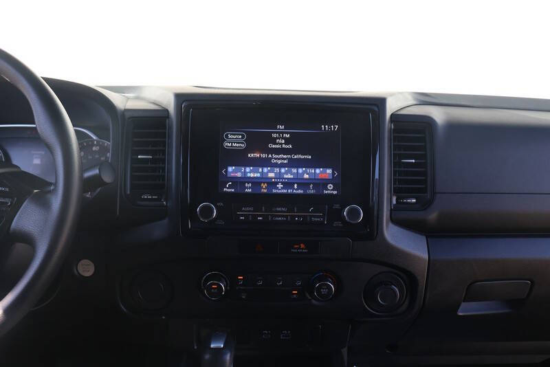 2022 Nissan Frontier S