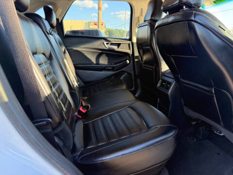 2020 Ford Edge SEL
