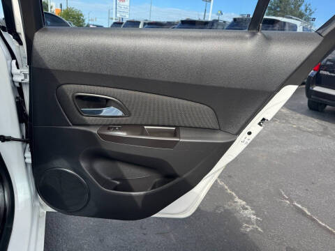 2015 Chevrolet Cruze 1LT Auto