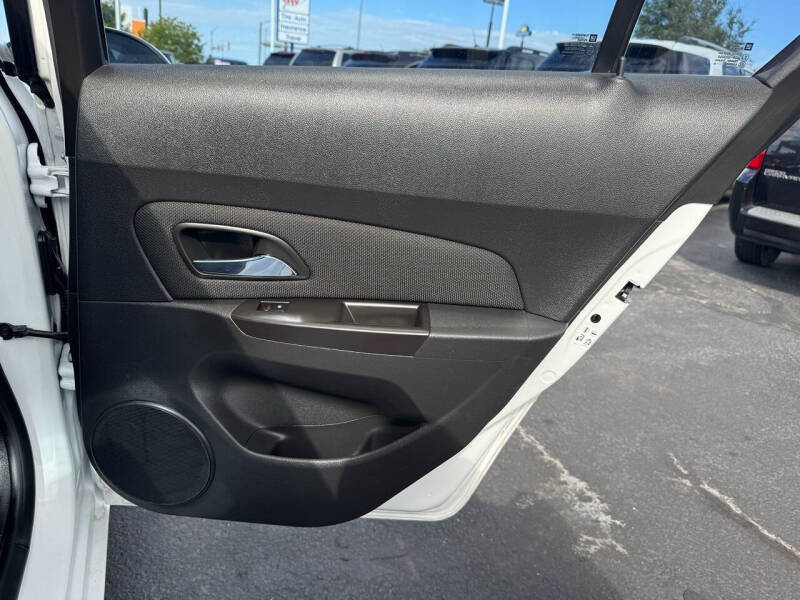 2015 Chevrolet Cruze 1LT Auto