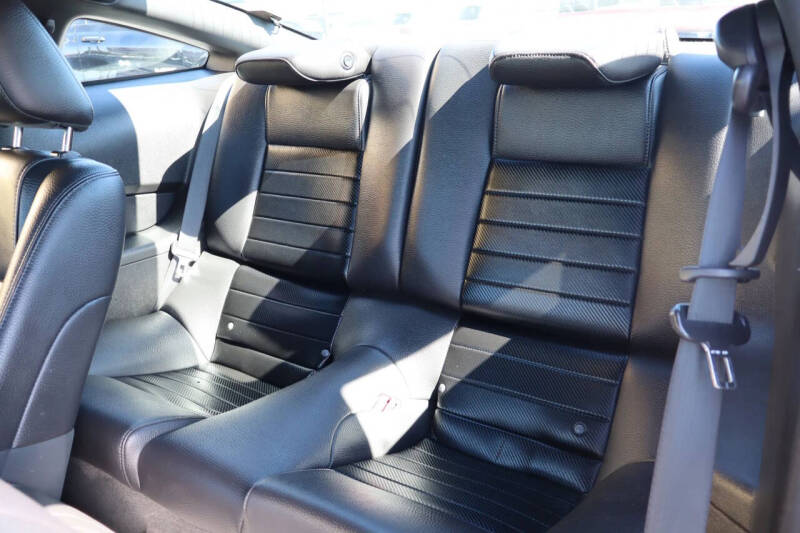 2011 Ford Mustang GT Premium
