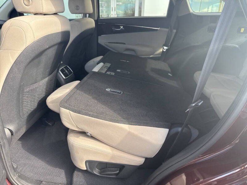 2020 Kia Sorento S V6