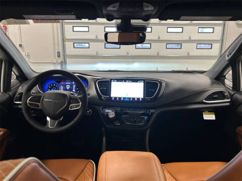 2026 Chrysler Pacifica Pinnacle