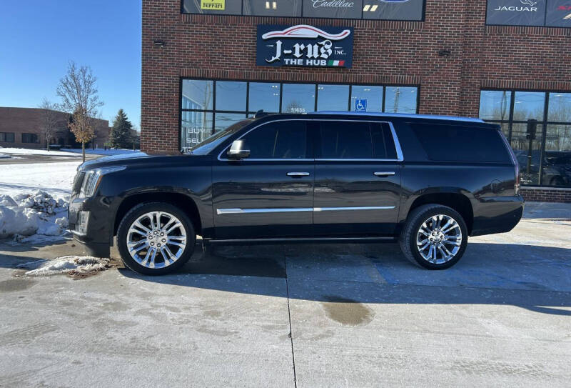 2019 Cadillac Escalade ESV Premium Luxury's photo