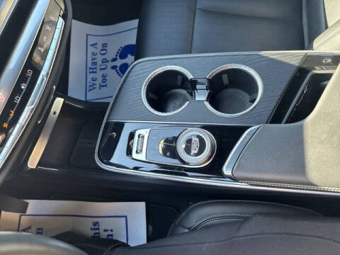 2023 Cadillac LYRIQ Luxury