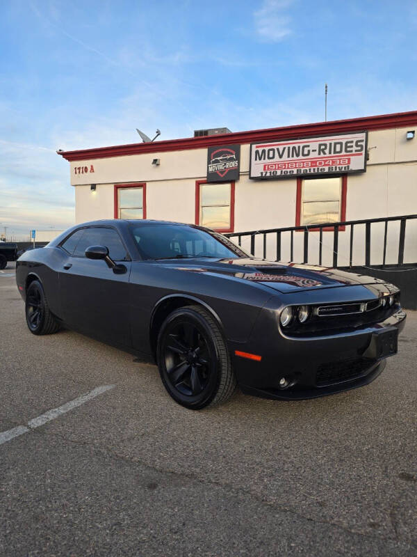 2018 Dodge Challenger SXT's photo