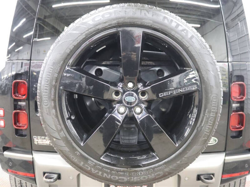 2022 Land Rover Defender 110 X-Dynamic HSE