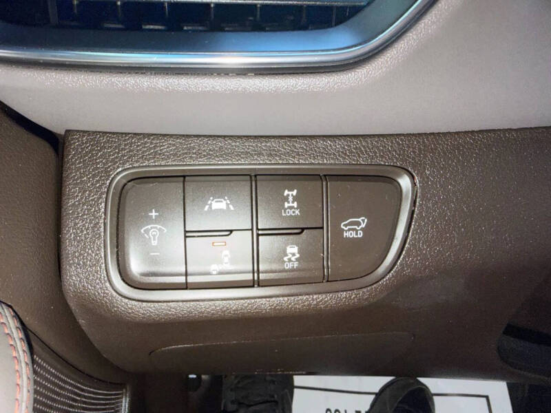 2019 Hyundai Santa Fe Limited 2.0T