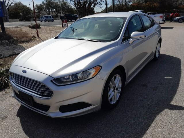 2016 Ford Fusion SE