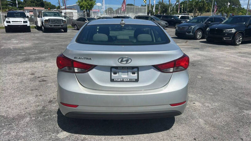 2015 Hyundai Elantra