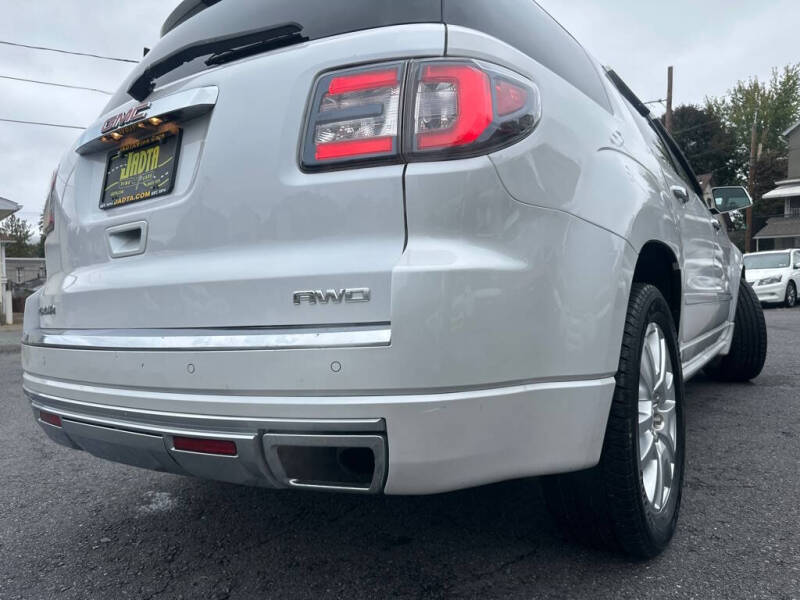 2016 GMC Acadia Denali