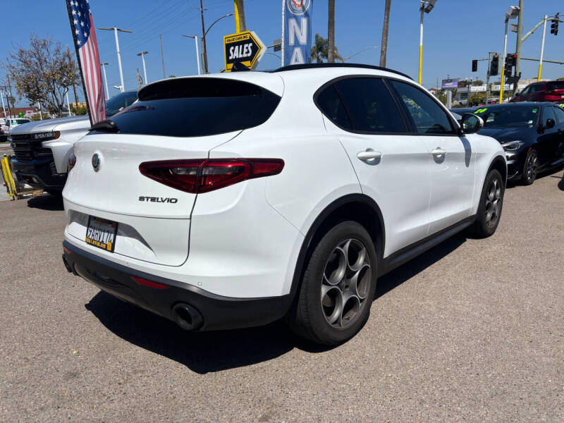 2022 Alfa Romeo Stelvio Sprint