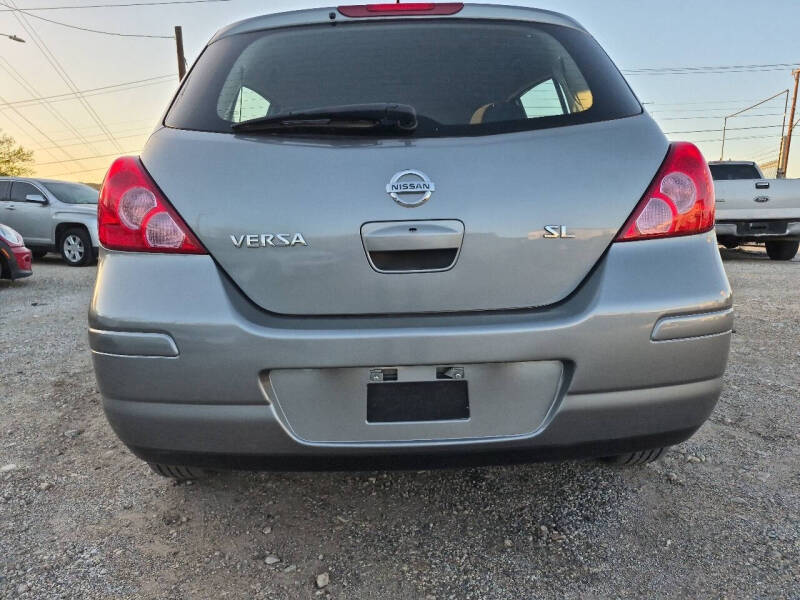 2009 Nissan Versa 1.8 SL
