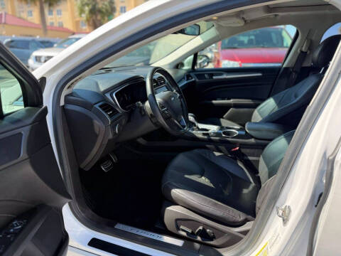 2014 Ford Fusion Energi Titanium