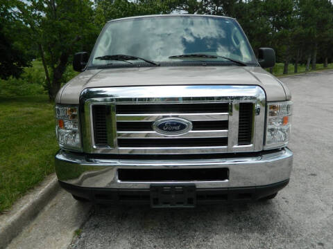 2008 Ford E-Series E-350 SD XLT