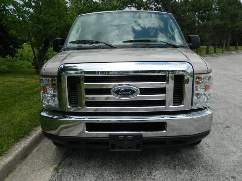 2008 Ford E-Series E-350 SD XLT
