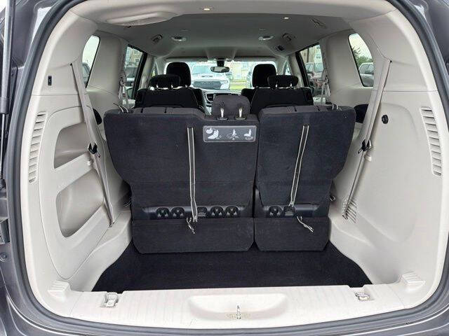 2020 Chrysler Pacifica Touring