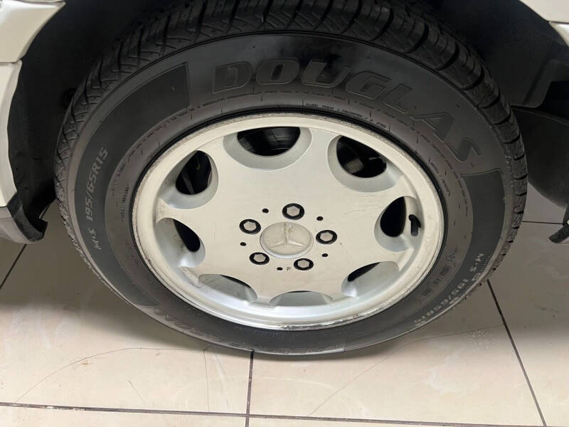 1996 Mercedes-Benz C-Class C 220