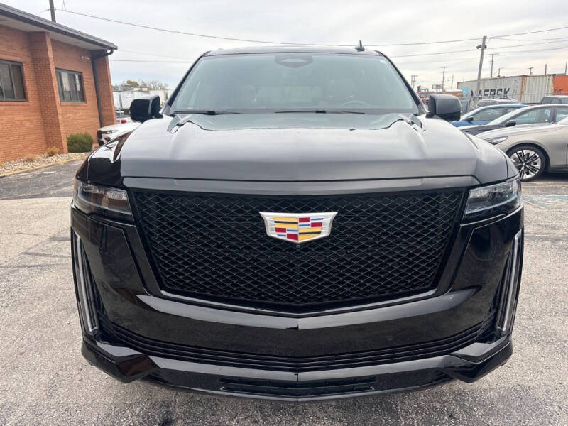 2023 Cadillac Escalade Sport