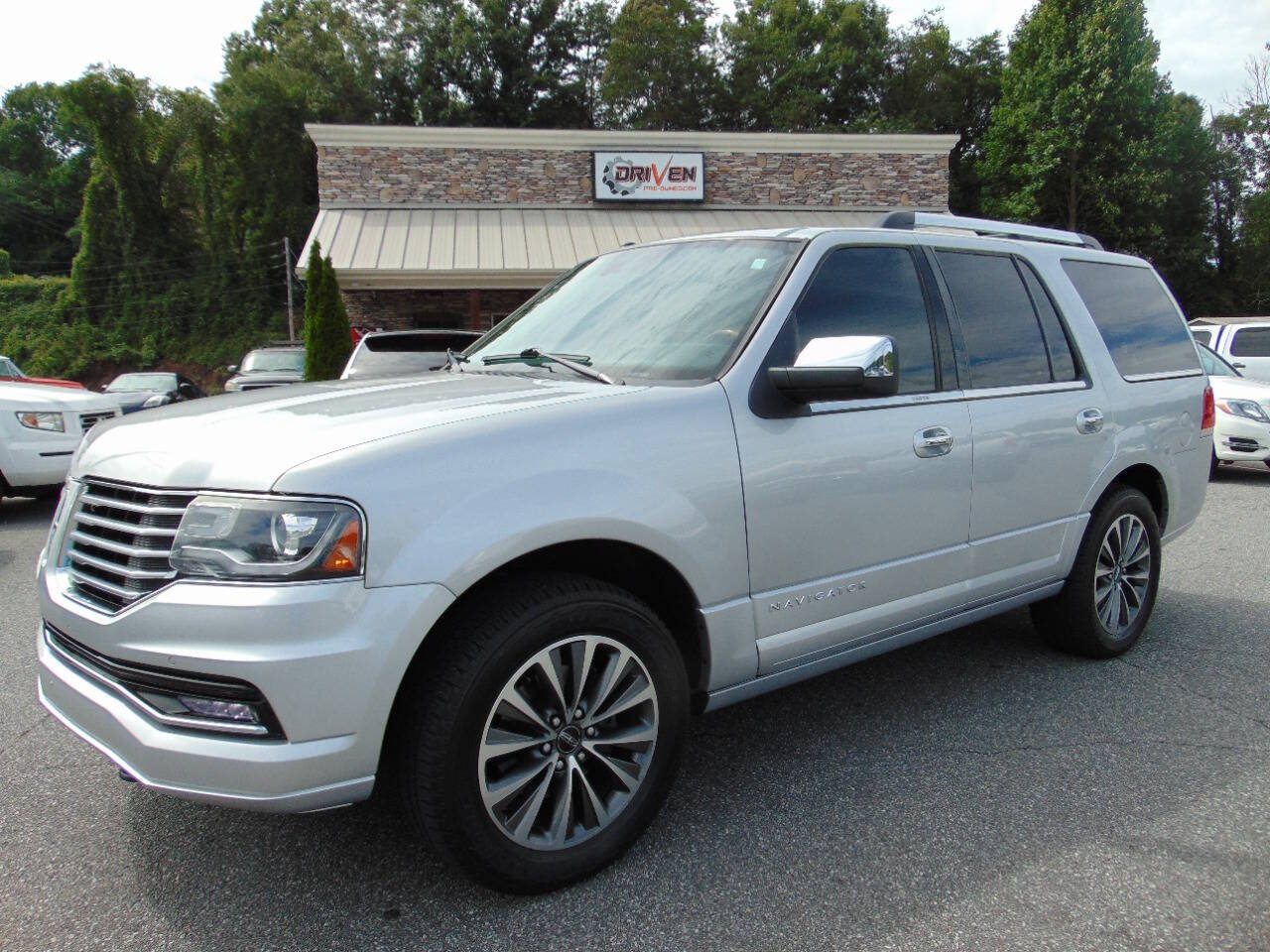 2015 Lincoln Navigator for sale at Driven Pre-Owned in Lenoir, NC