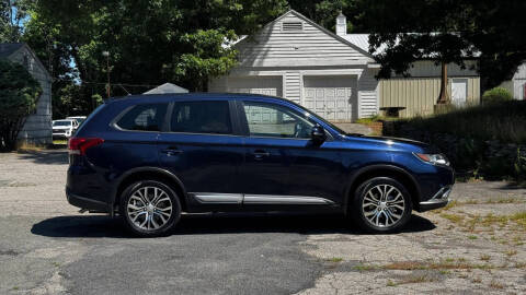 2016 Mitsubishi Outlander