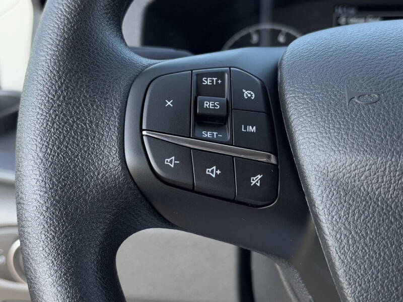 2025 Ford Transit 250