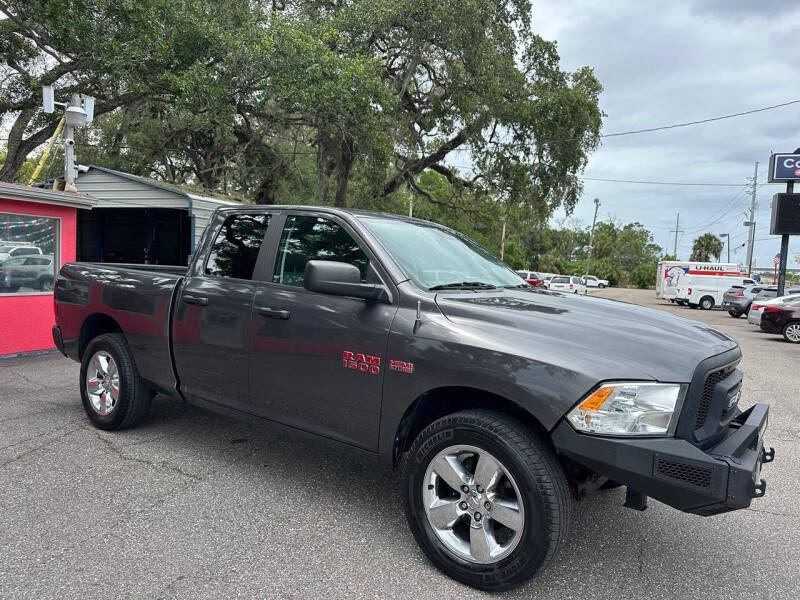 2016 RAM 1500 SLT