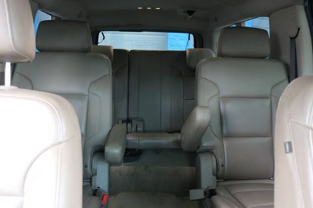 2017 Chevrolet Suburban LT