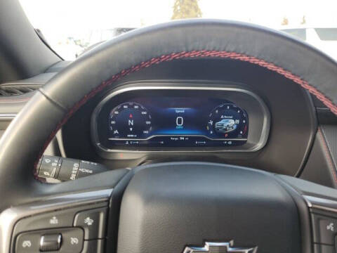 2023 Chevrolet Suburban RST