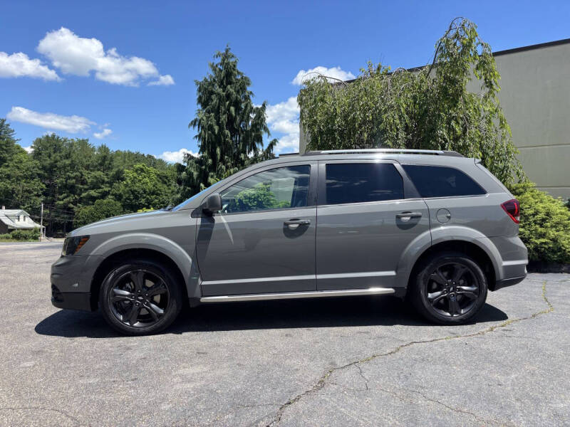 2020 Dodge Journey Crossroad