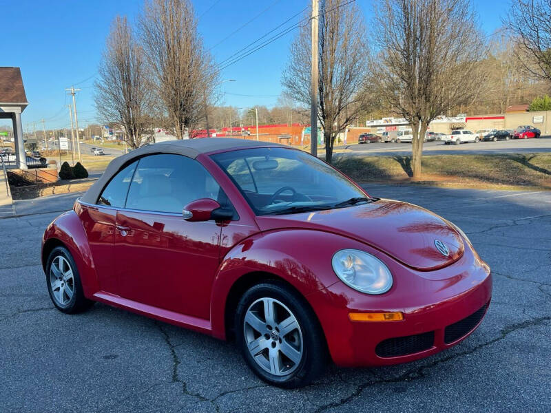 2006 Volkswagen New Beetle Convertible for sale at Mike's Wholesale Cars in Newton NC