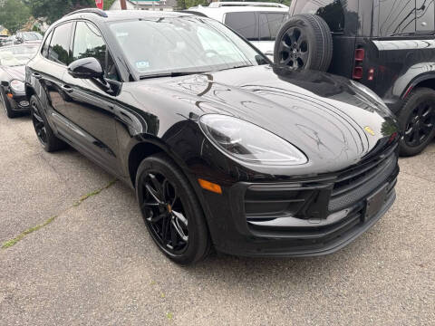 2022 Porsche Macan