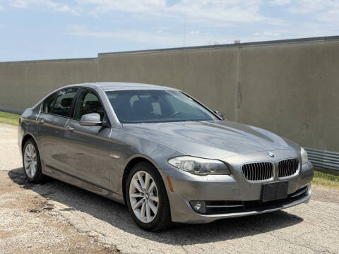 2012 BMW 5 Series 528i