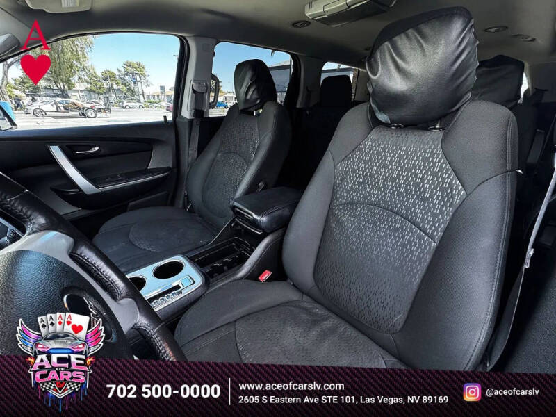 2011 GMC Acadia SLE