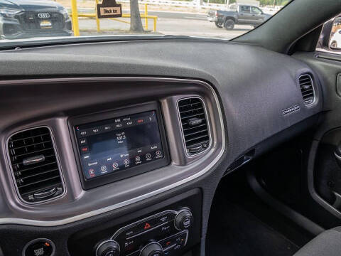 2020 Dodge Charger SXT