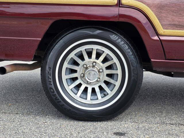 1987 Jeep Grand Wagoneer