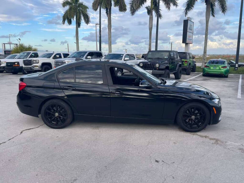 2017 BMW 3 Series 320i xDrive