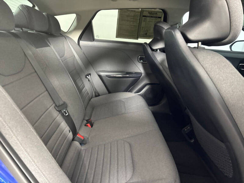2025 Kia K4 EX
