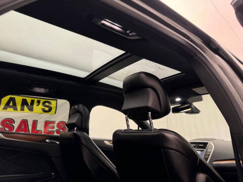 2017 Lincoln MKC Reserve