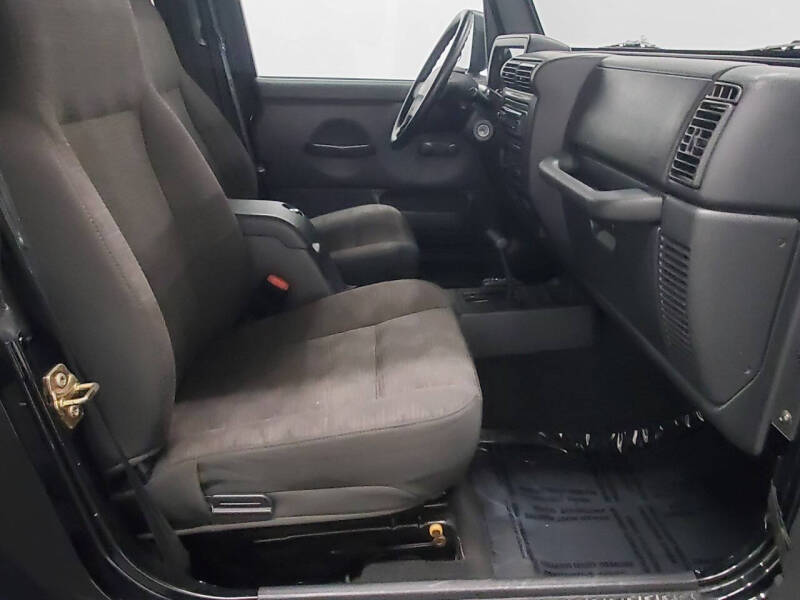 2004 Jeep Wrangler SE