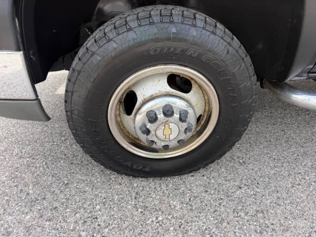 2005 Chevrolet Silverado 3500 LT